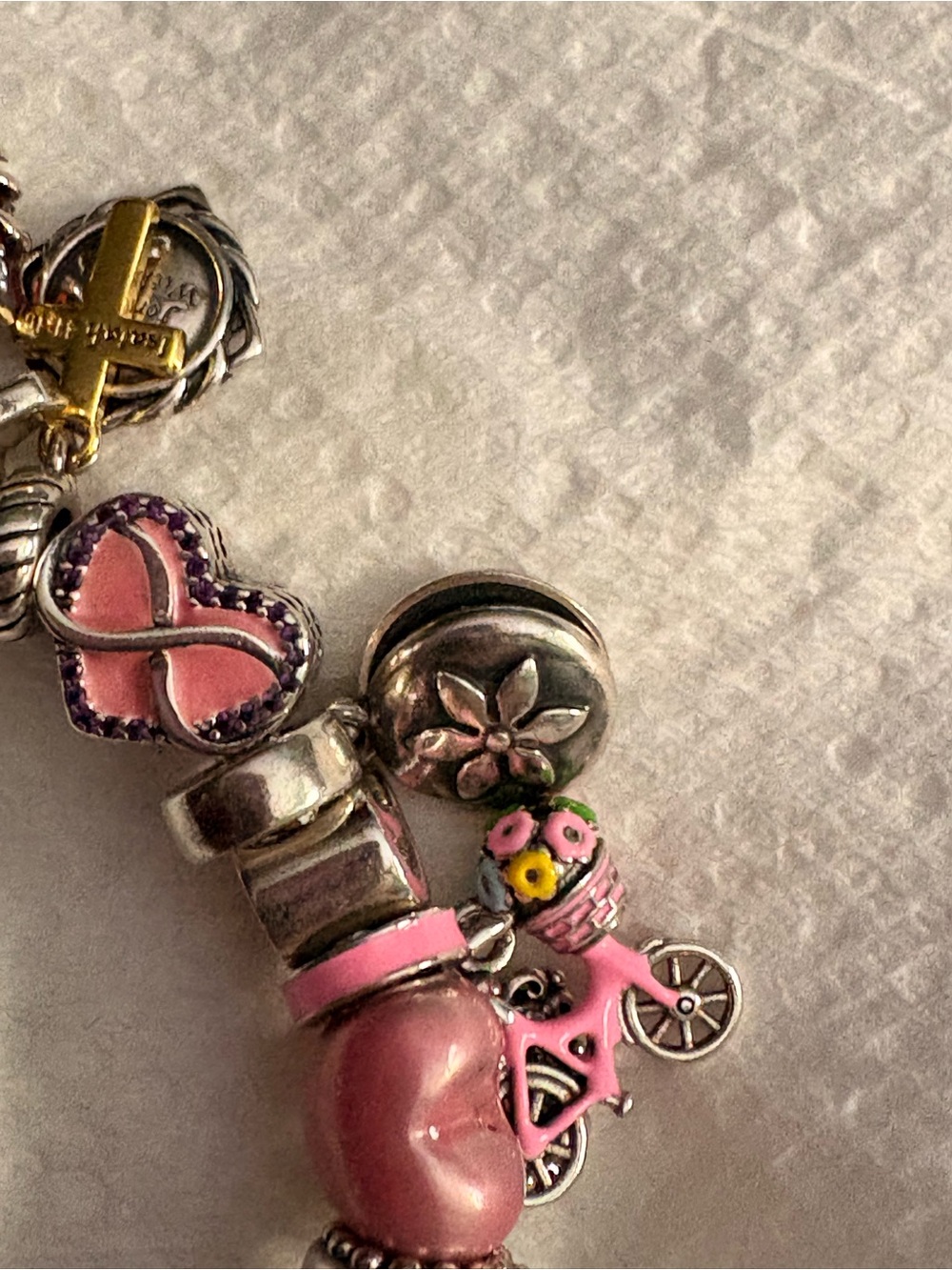 Pandora breast cancer awareness themed bracelet - Picture 6 of 10